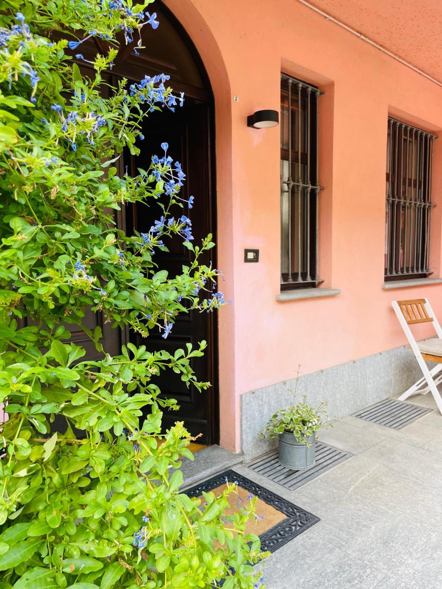 Casa Caroli, Charme E Comfort Nel Cuore Di Alba Екстер'єр фото
