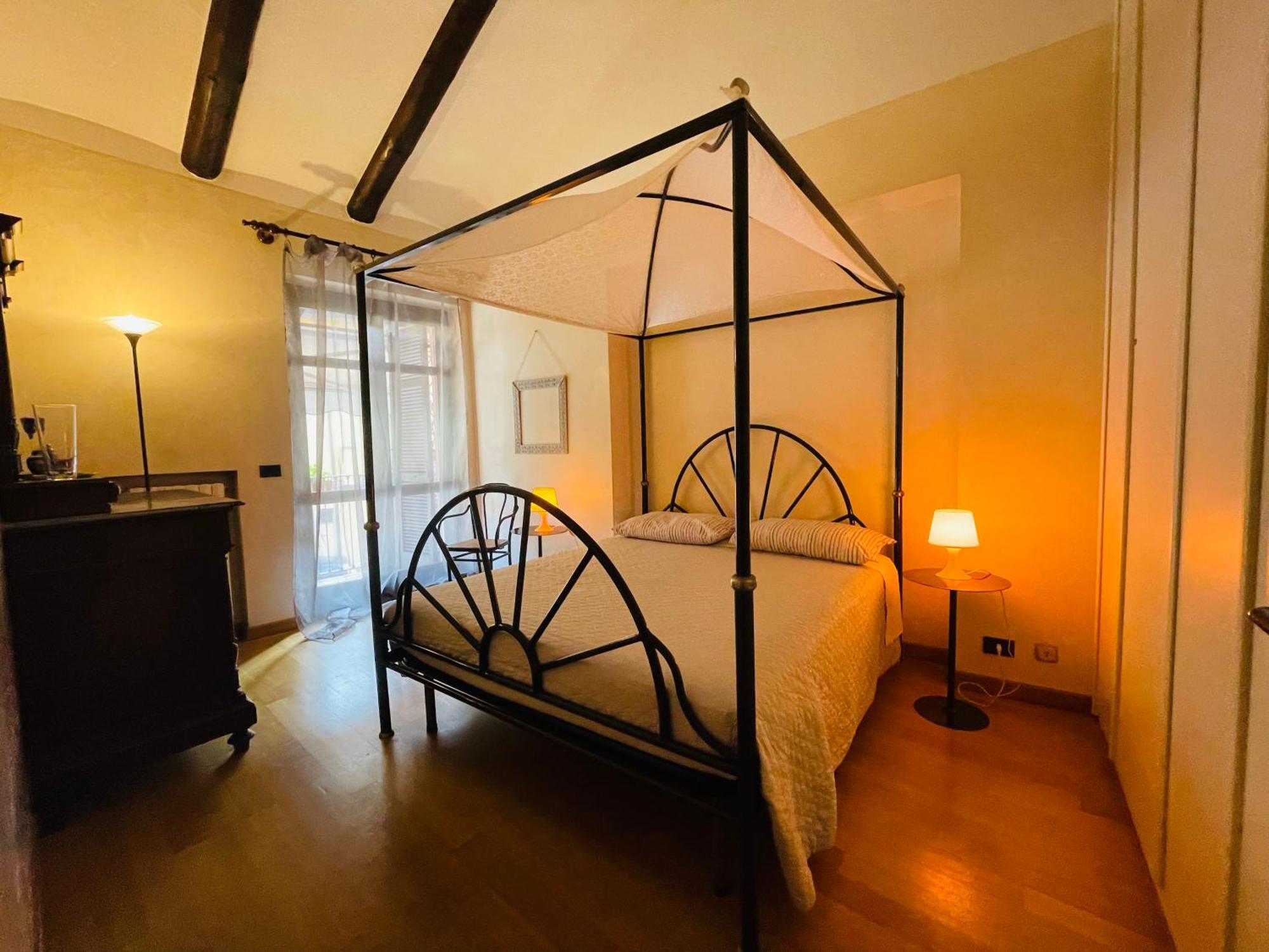 Casa Caroli, Charme E Comfort Nel Cuore Di Alba Екстер'єр фото