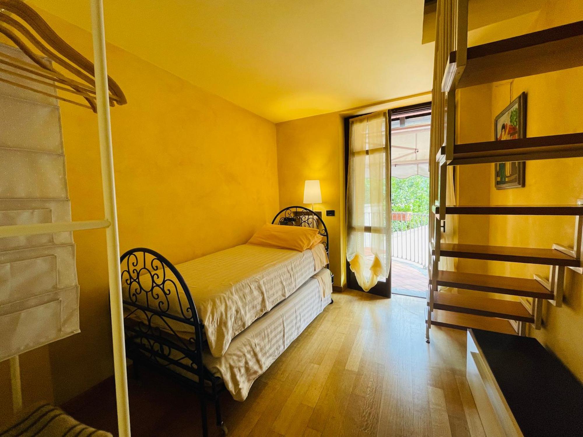 Casa Caroli, Charme E Comfort Nel Cuore Di Alba Екстер'єр фото